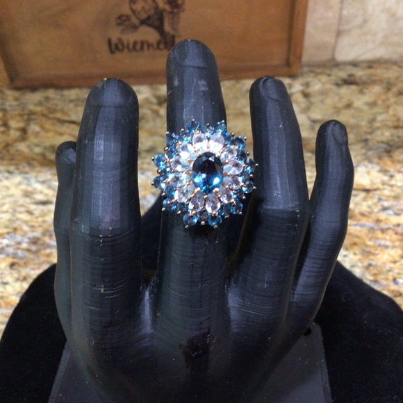 Beautiful 925 sterling with gold overlay ring. Size 7 signed KH - Picture 1 of 6